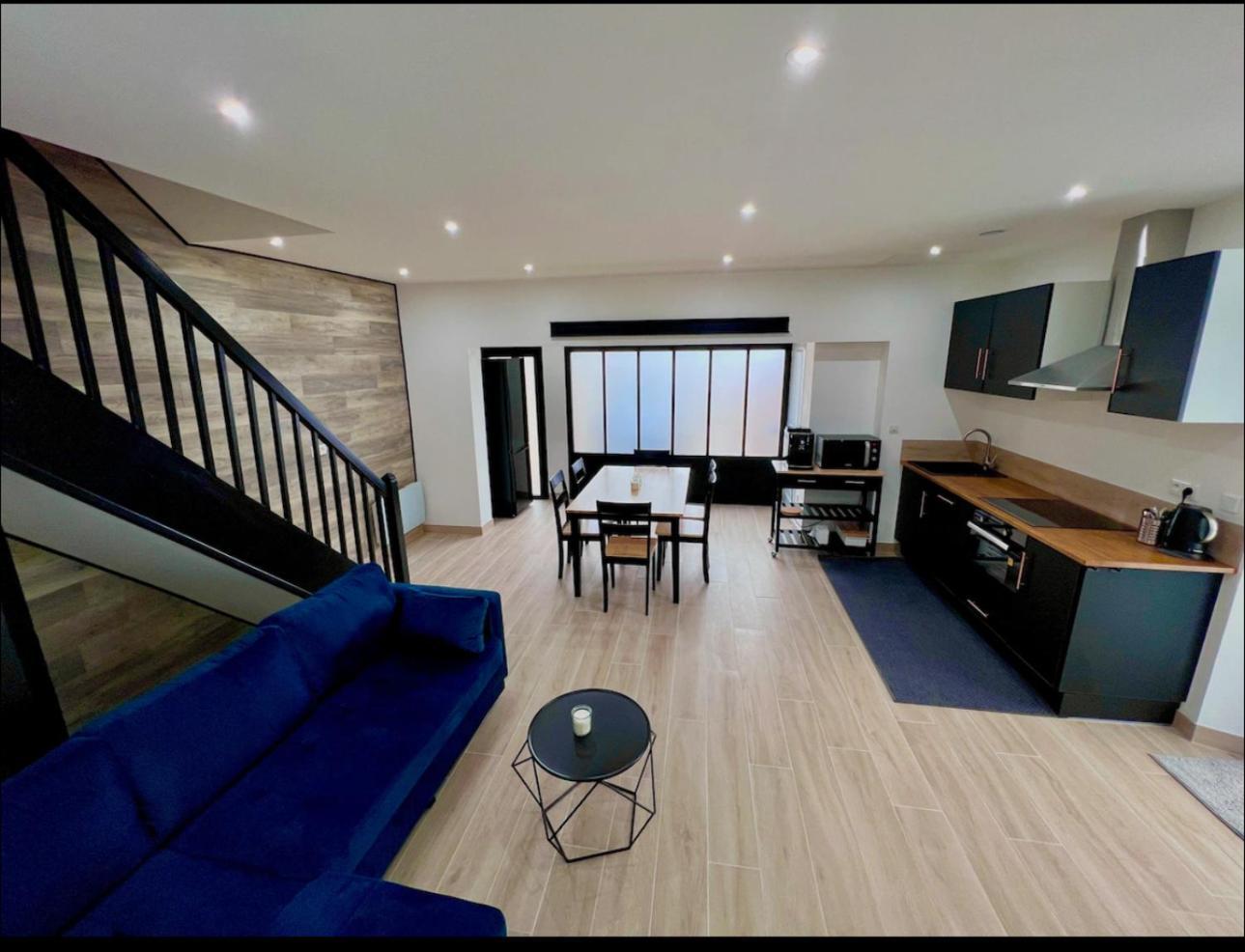 Apartment La Maison Du Faubourg Jacuzzi Vitry-le-Francois